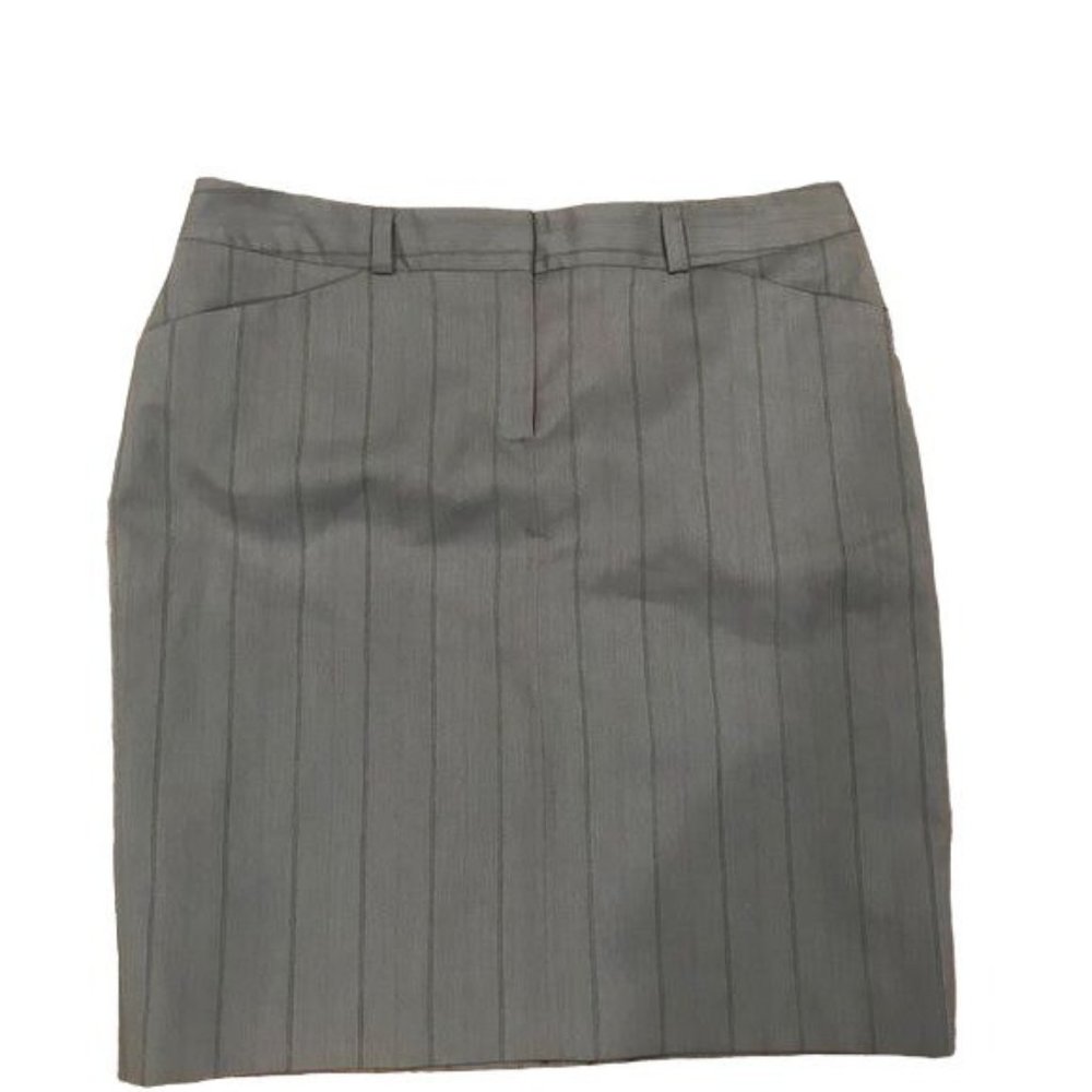 ATTENTION Lined Pinstripe Front Pocket Stretch Skirt Sz 6